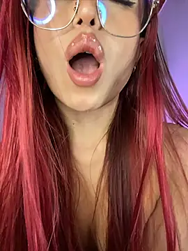 Abbi Gomez online show from 05-10-26, 03:44