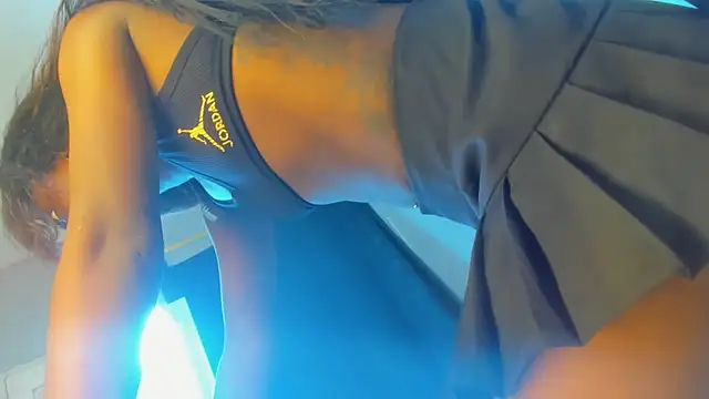 sabrina xxx11 online show from 02-06-26, 09:18