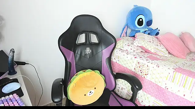 evelynrojas online show from 03-17-26, 12:15