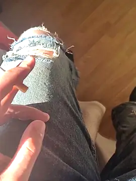 Snapshot of Pedroomp chatting on 03-29-26, 10:15 Pedroomp online show from 03-29-26, 10:15