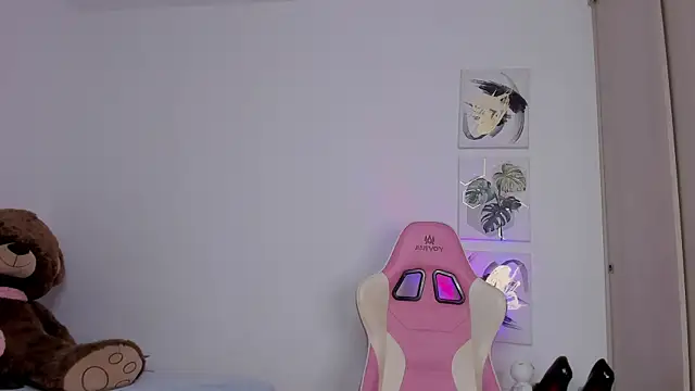 Susy spark online show from 11-26-25, 11:17