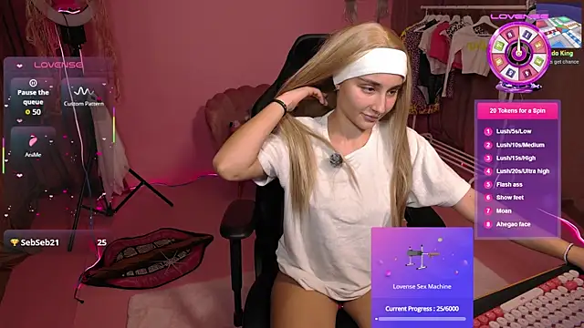 Snapshot of kaylaxsweet chatting on 11-03-25, 11:15 kaylaxsweet online show from 11-03-25, 11:15