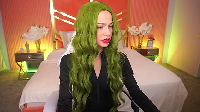 ShyySiren online show from 09-20-25, 06:14