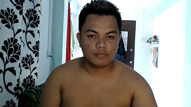 Snapshot of Gayasianzowe chatting on 09-30-25, 06:07 Gayasianzowe online show from 09-30-25, 06:07