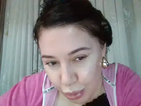 Lomivah online show from 01-18-26, 04:44