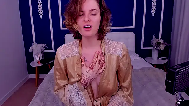 Snapshot of SabrinaRayX chatting on 11-12-25, 07:31 SabrinaRayX online show from 11-12-25, 07:31