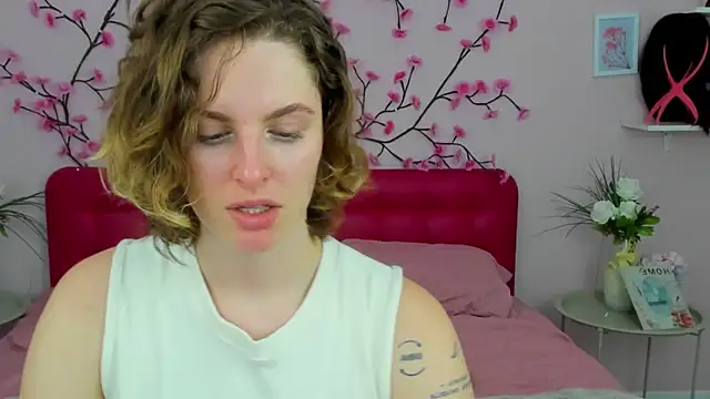 Snapshot of SabrinaRayX chatting on 11-24-25, 01:22 SabrinaRayX online show from 11-24-25, 01:22