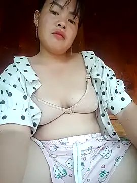 emilyzz online show from 10-13-25, 02:44