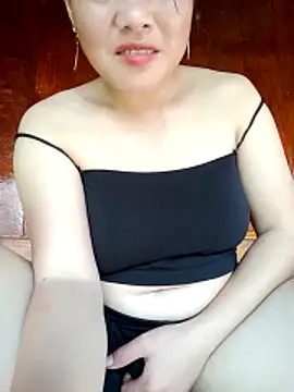 emilyzz online show from 10-17-25, 02:26