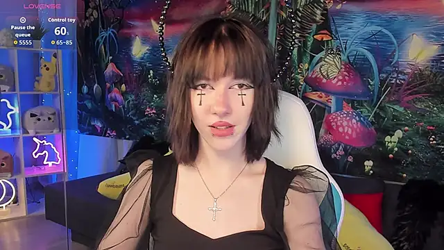 JessieRich online show from 10-31-25, 03:24