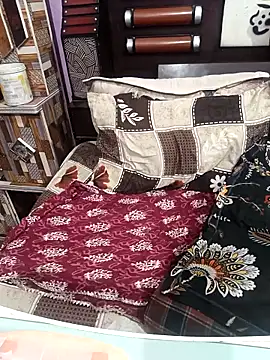 Snapshot of lickcandy chatting on 10-11-25, 06:06 lickcandy online show from 10-11-25, 06:06