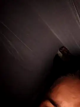 Snapshot of lickcandy chatting on 11-07-25, 04:18 lickcandy online show from 11-07-25, 04:18