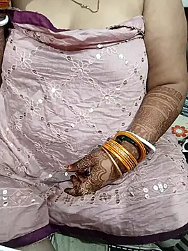 Snapshot of lickcandy chatting on 11-16-25, 08:03 lickcandy online show from 11-16-25, 08:03