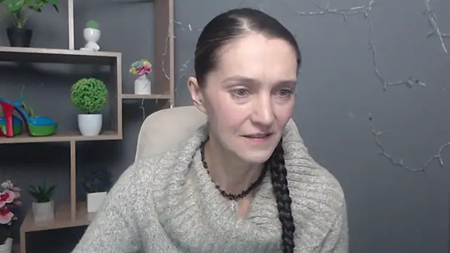 TayaFinch online show from 11-11-25, 01:44