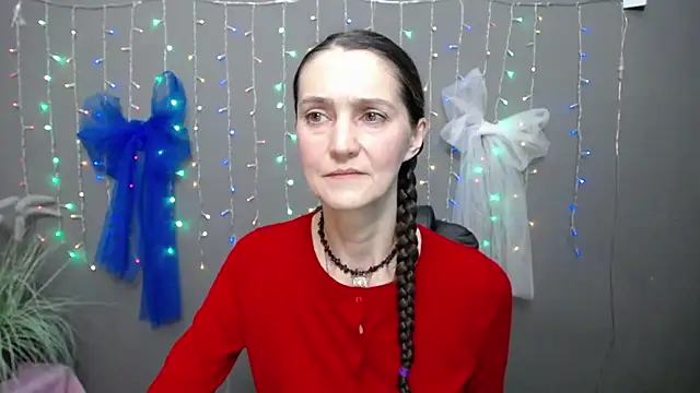 TayaFinch online show from 11-25-25, 02:17