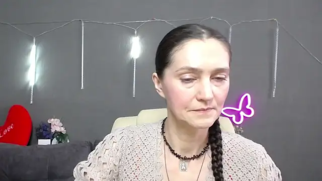 TayaFinch online show from 03-12-26, 01:06