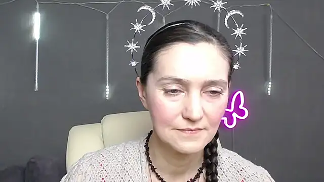 TayaFinch online show from 04-25-26, 01:41