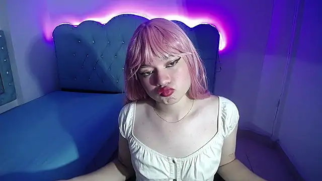 Snapshot of Cordelia_Perlman chatting on 10-10-25, 12:59 Cordelia Perlman online show from 10-10-25, 12:59