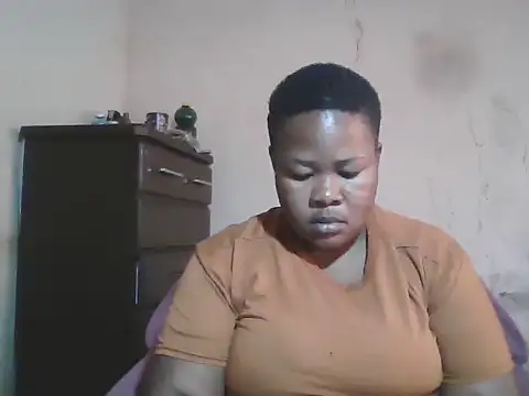 Snapshot of Bustyass93 chatting on 09-25-25, 07:45 Bustyass93 online show from 09-25-25, 07:45