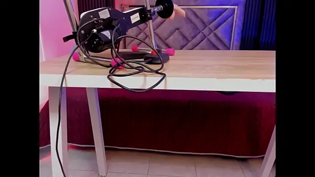 Daniwhatson online show from 09-30-25, 12:15