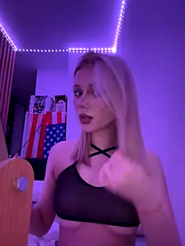 Snapshot of mexicaim chatting on 10-22-25, 06:07 mexicaim online show from 10-22-25, 06:07