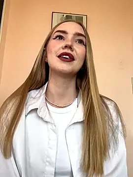 MilaMoone online show from 09-24-25, 11:35