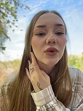 MilaMoone online show from 04-29-26, 11:14