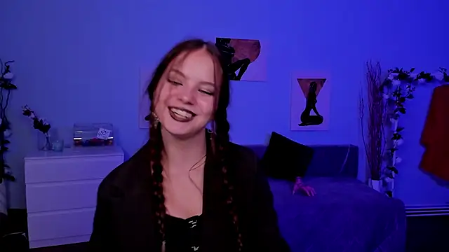 Snapshot of BetsyKiss chatting on 10-23-25, 05:12 BetsyKiss online show from 10-23-25, 05:12