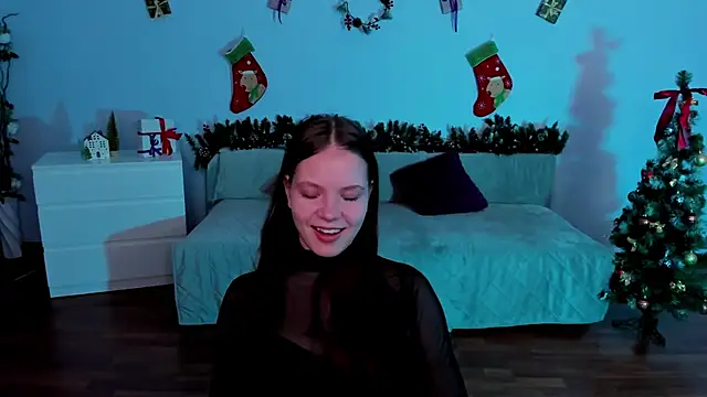 BetsyKiss online show from 12-21-25, 05:14