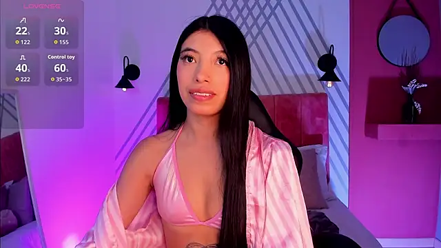 Tiffany Low online show from 09-25-25, 02:21