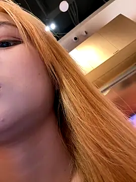 Snapshot of yuki_june chatting on 10-17-25, 09:45 yuki june online show from 10-17-25, 09:45