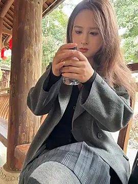 Snapshot of yuki_june chatting on 01-18-26, 07:56 yuki june online show from 01-18-26, 07:56