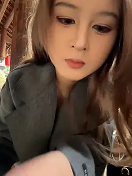 Snapshot of yuki_june chatting on 02-09-26, 08:40 yuki june online show from 02-09-26, 08:40