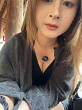 Snapshot of yuki_june chatting on 03-06-26, 08:33 yuki june online show from 03-06-26, 08:33