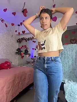 EMILIIA RICHTER   online show from 02-07-26, 08:01