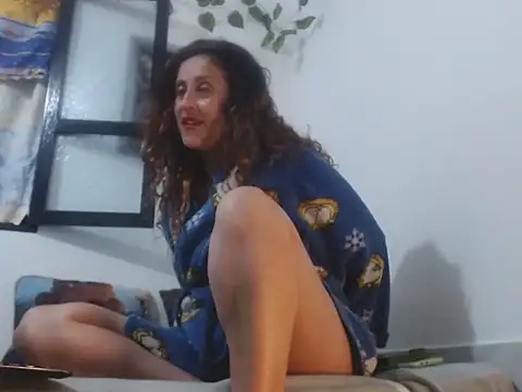 Snapshot of sany_thomson chatting on 10-09-25, 01:58 sany thomson online show from 10-09-25, 01:58