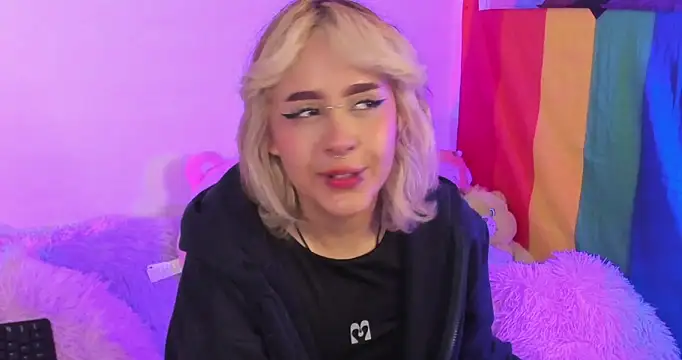 NekoWaifu online show from 10-14-25, 01:12