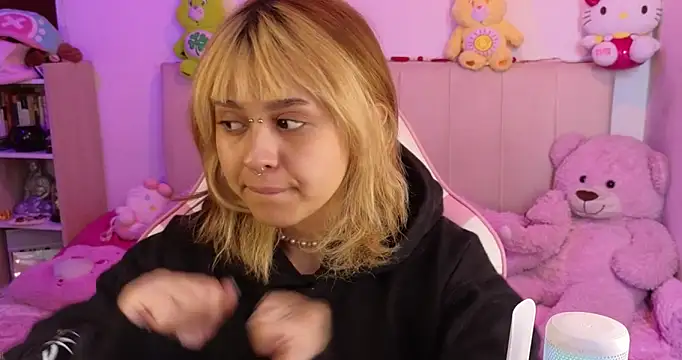 NekoWaifu online show from 02-26-26, 02:05