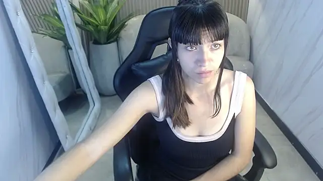 Isabella Blondetf online show from 09-28-25, 01:27