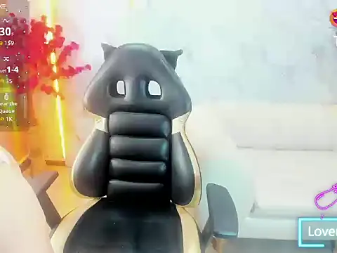 Isabella Blondetf online show from 10-06-25, 08:06