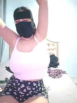 Snapshot of __arabica chatting on 11-04-25, 05:12 arabica online show from 11-04-25, 05:12