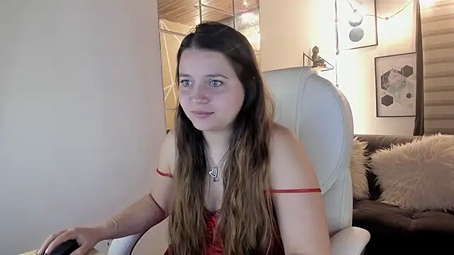 Snapshot of sophiee09_ chatting on 10-11-25, 03:10 sophiee09  online show from 10-11-25, 03:10