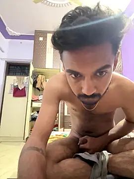 Siddharth8970 online show from 10-28-25, 04:31