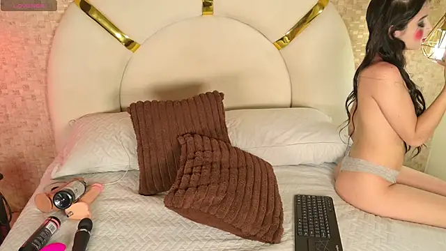 paulina cano online show from 10-23-25, 09:13