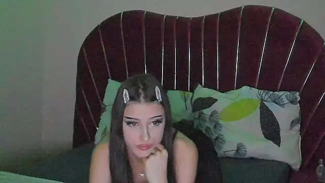 DariaX19 online show from 11-18-25, 08:46