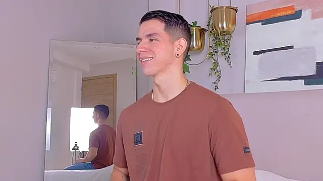 ZaneDawson online show from 10-02-25, 03:24