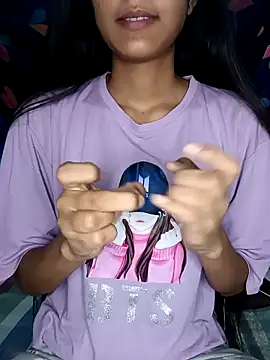 Snapshot of reetika6375 chatting on 10-05-25, 05:33 reetika6375 online show from 10-05-25, 05:33