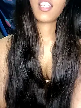 Snapshot of reetika6375 chatting on 11-01-25, 08:00 reetika6375 online show from 11-01-25, 08:00