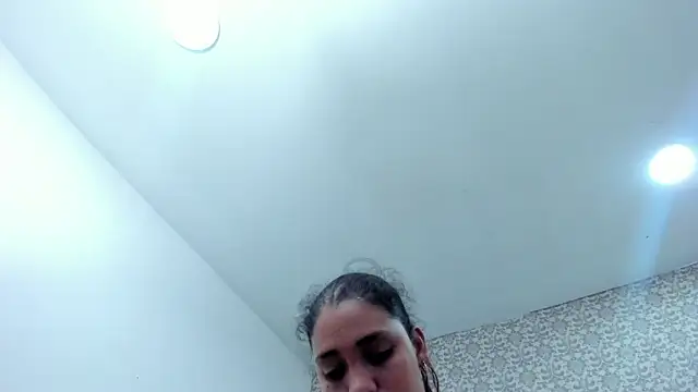 Hanna Marshall  online show from 10-30-25, 11:22