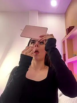 SofiaFontaiine online show from 10-25-25, 03:58